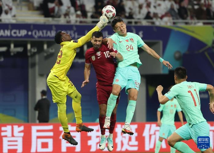 亚洲杯中国队不敌卡塔尔队