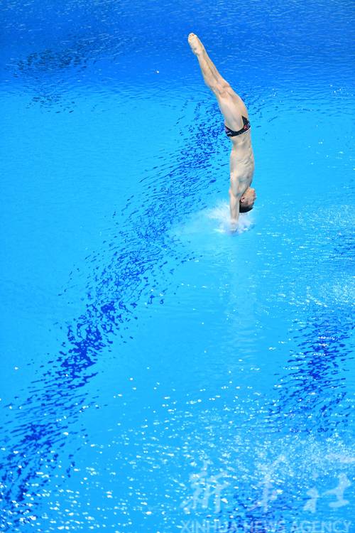 男子10米跳台跳水决赛时间