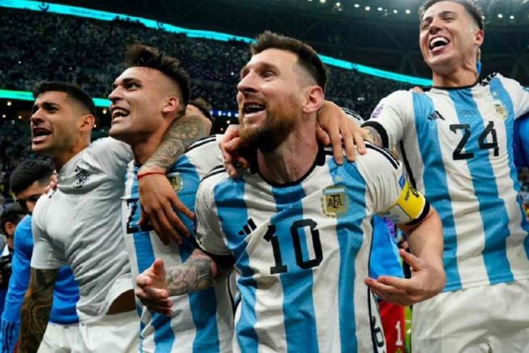 直播:阿根廷VS乌拉圭的相关图片